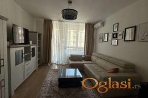 Izdajemo namešten dvosoban stan, 56m2, Beograd na vodi